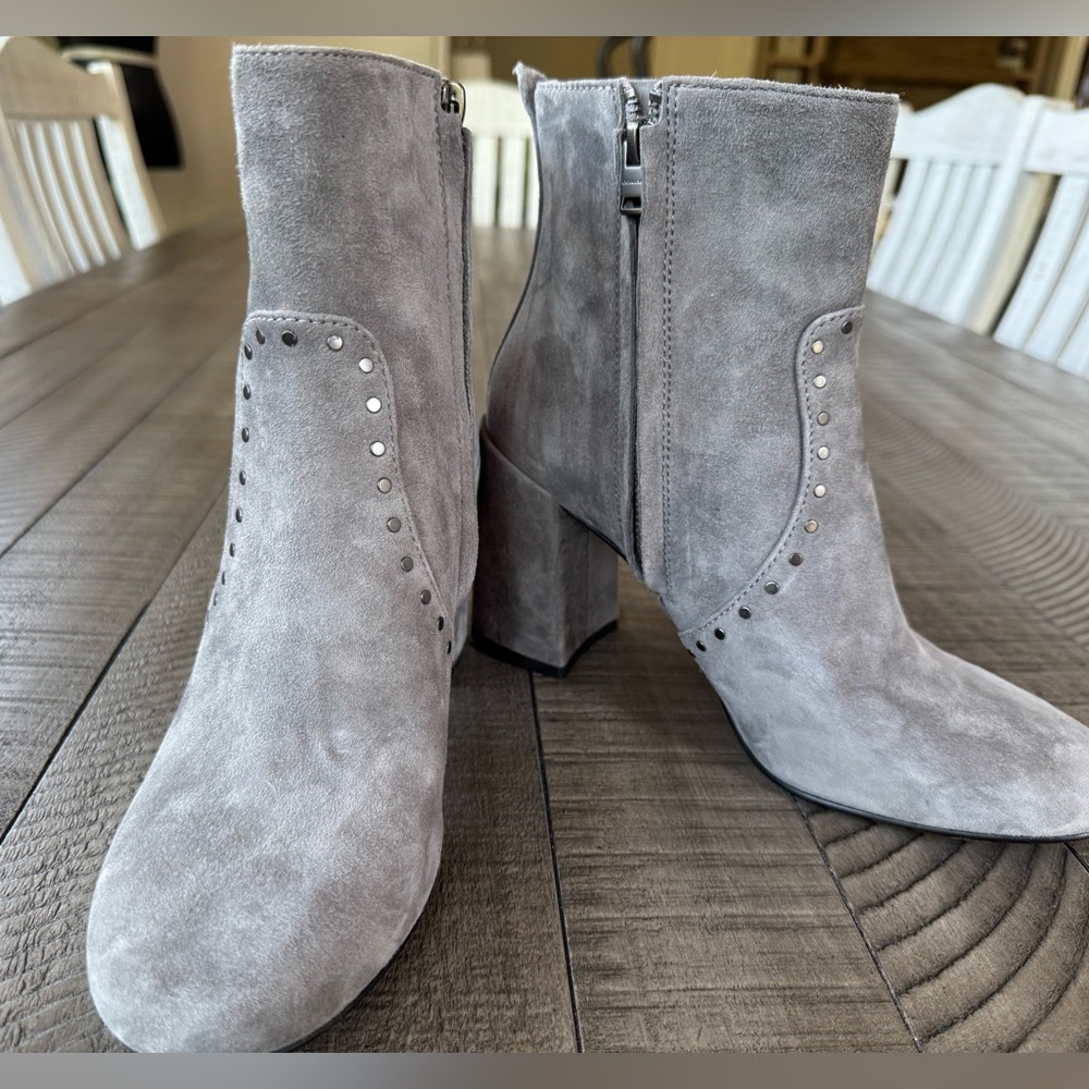 Coach Farrah Booty Heather Grey - Suede Heeled Boots Women’s Size 8B (NWOT) - Picture 5 of 12
